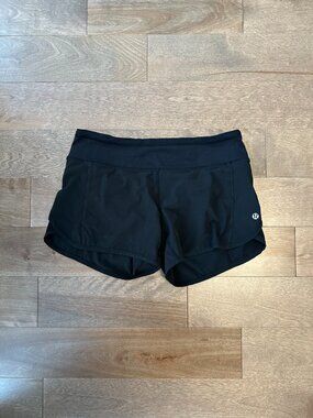 Lululemon Speed Up Short 2.5" in Black